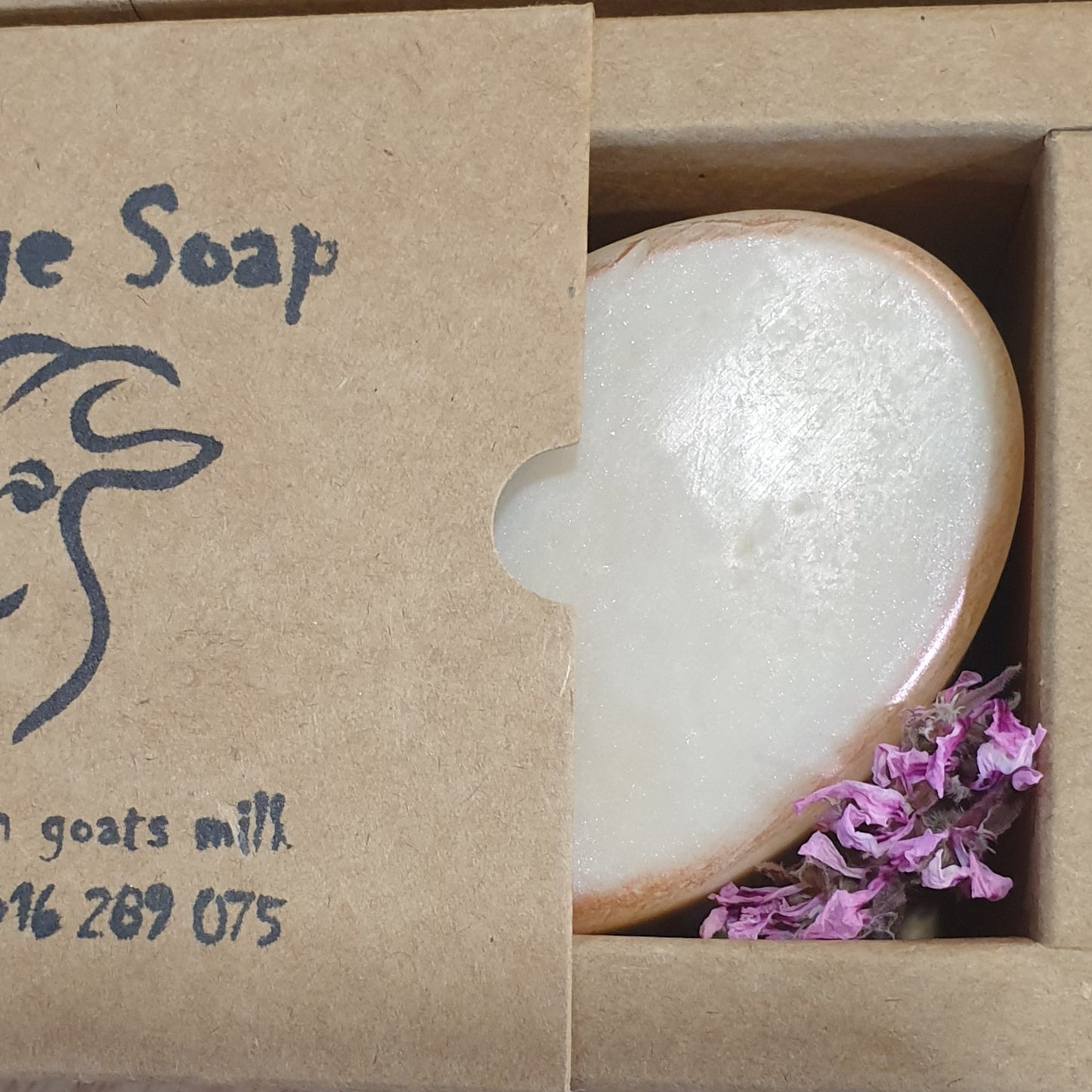 floral scented luxury silk goat milk soap in box